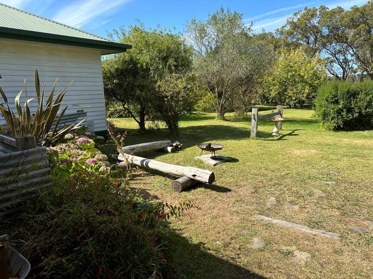 Bush Retreat Farm Stay 2 Bedroom Guest Suite Gelliondale Exterior foto